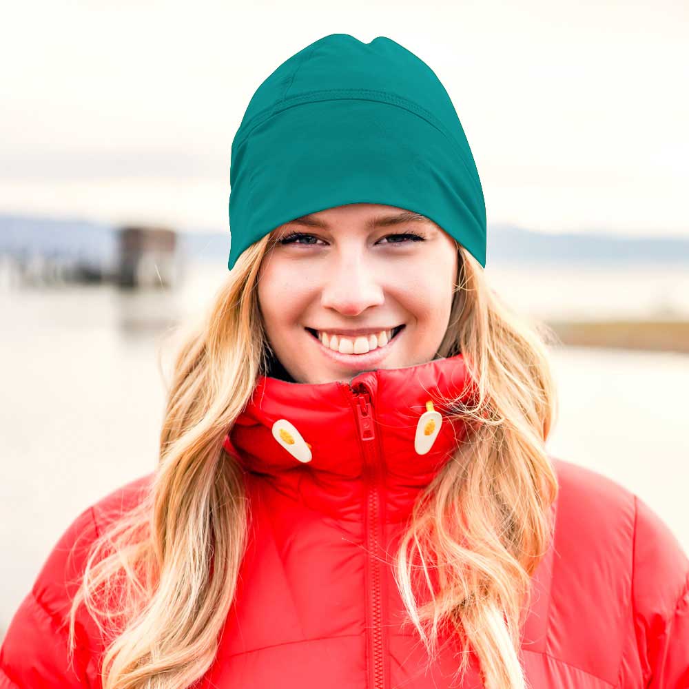 Woman wearing Eclipse Beanie - Spirulina